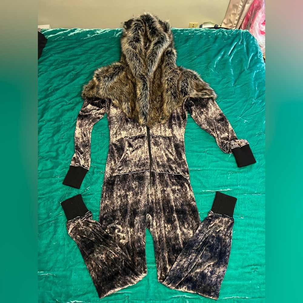 Spirithoods Grazer Wolf Faux Fur Animal Onesie Jumpsuit Festival Medium Small - Picture 6 of 14
